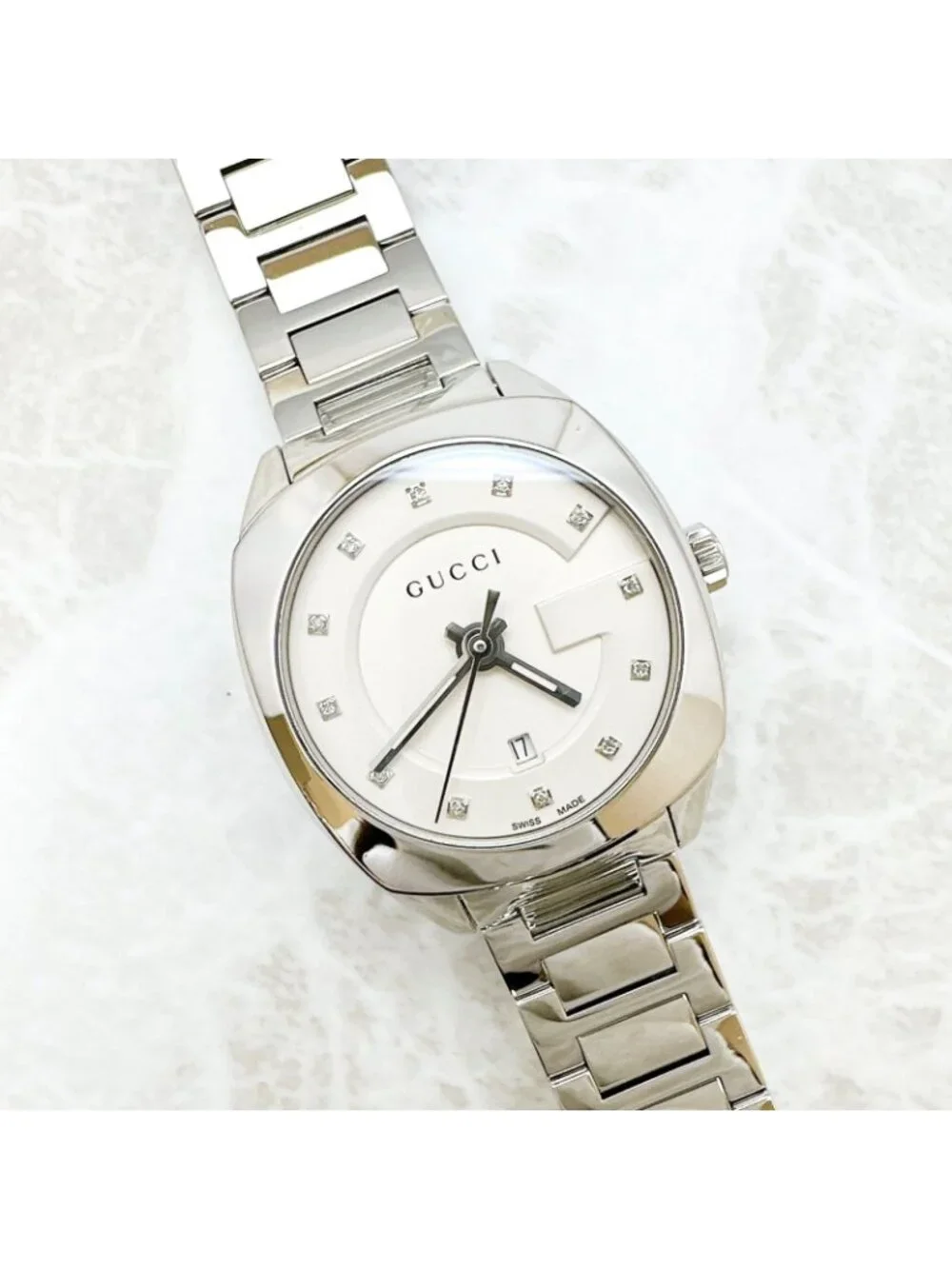 Gucci 142.5 Watch Diamond Quartz Stainless Steel 17